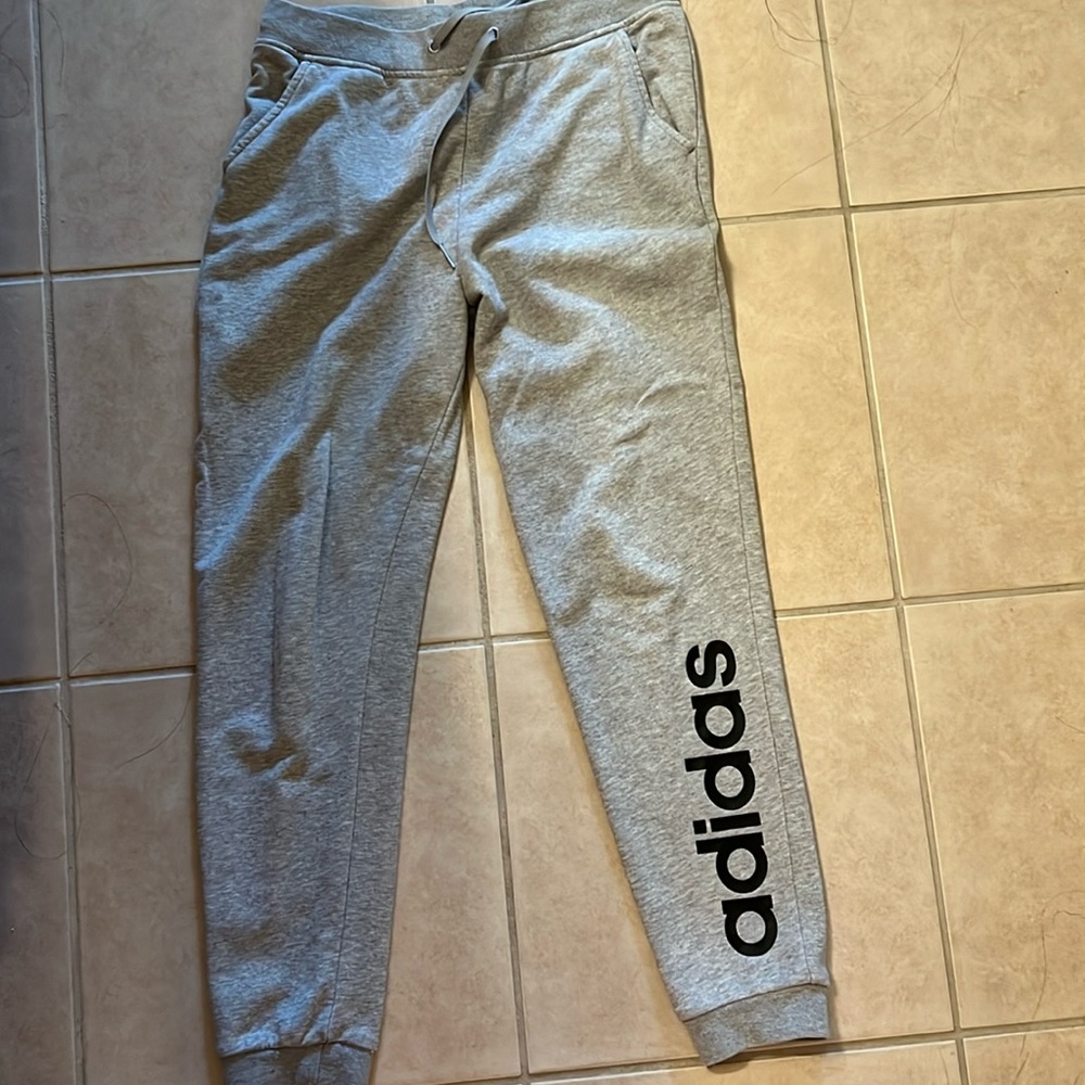 Classic Logo Jogger | Adidas